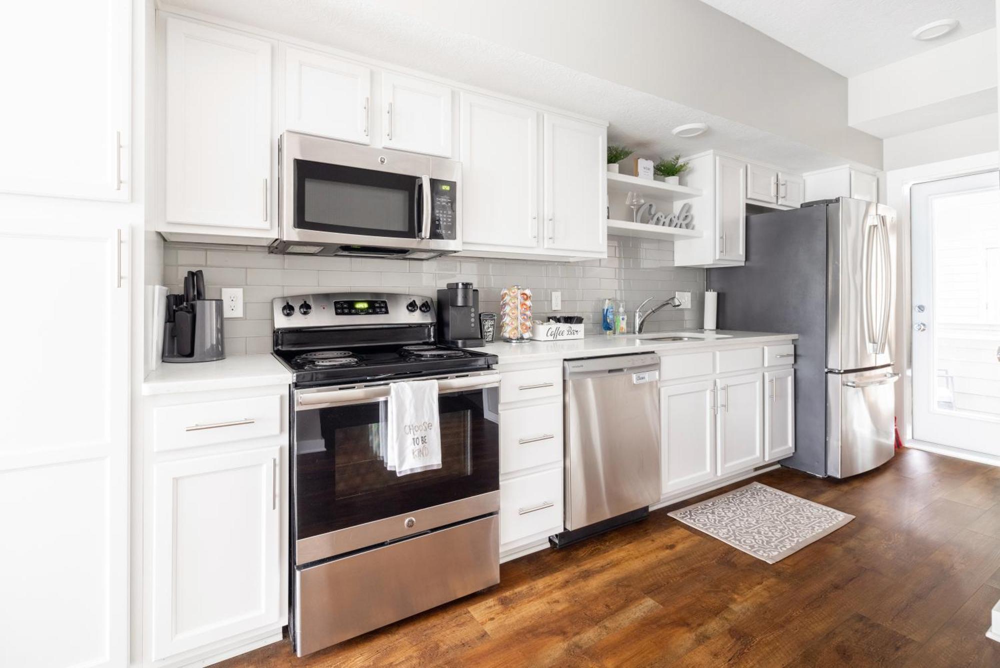 Luxury Downtown Townhome Unit 15 Cleveland Exterior photo