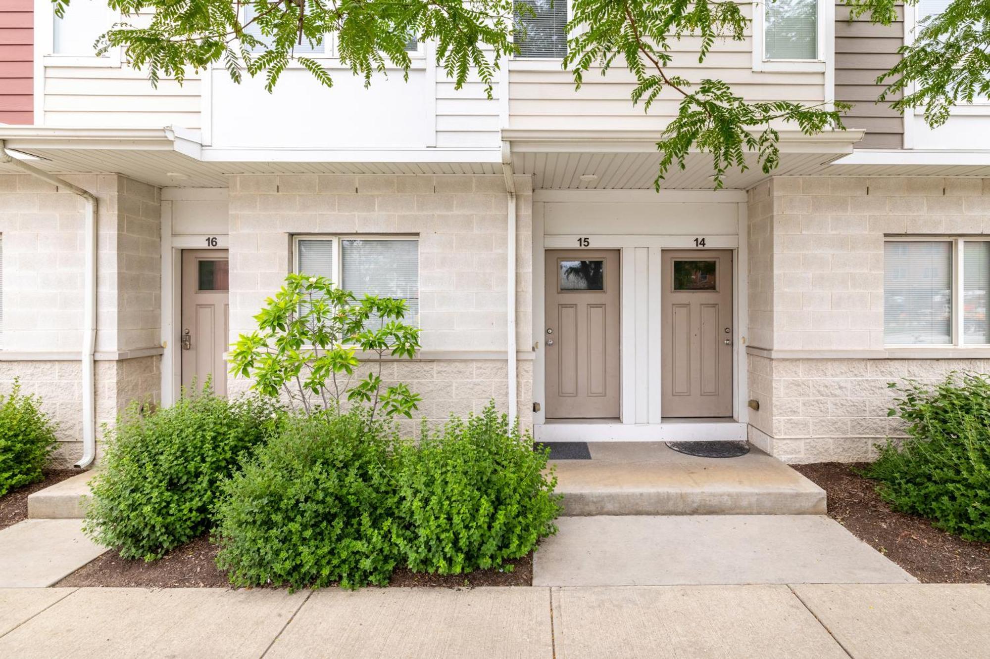 Luxury Downtown Townhome Unit 15 Cleveland Exterior photo