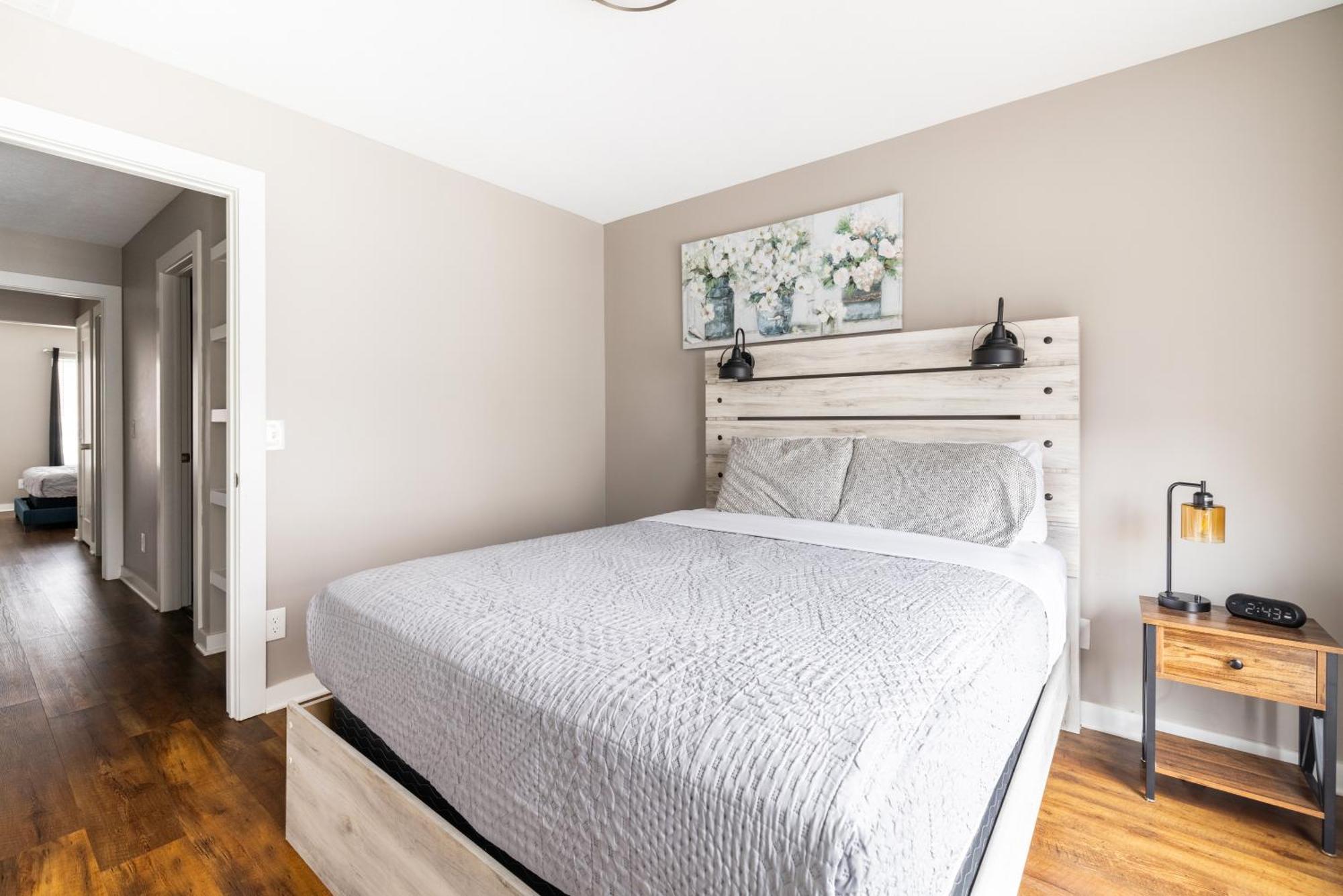 Luxury Downtown Townhome Unit 15 Cleveland Exterior photo